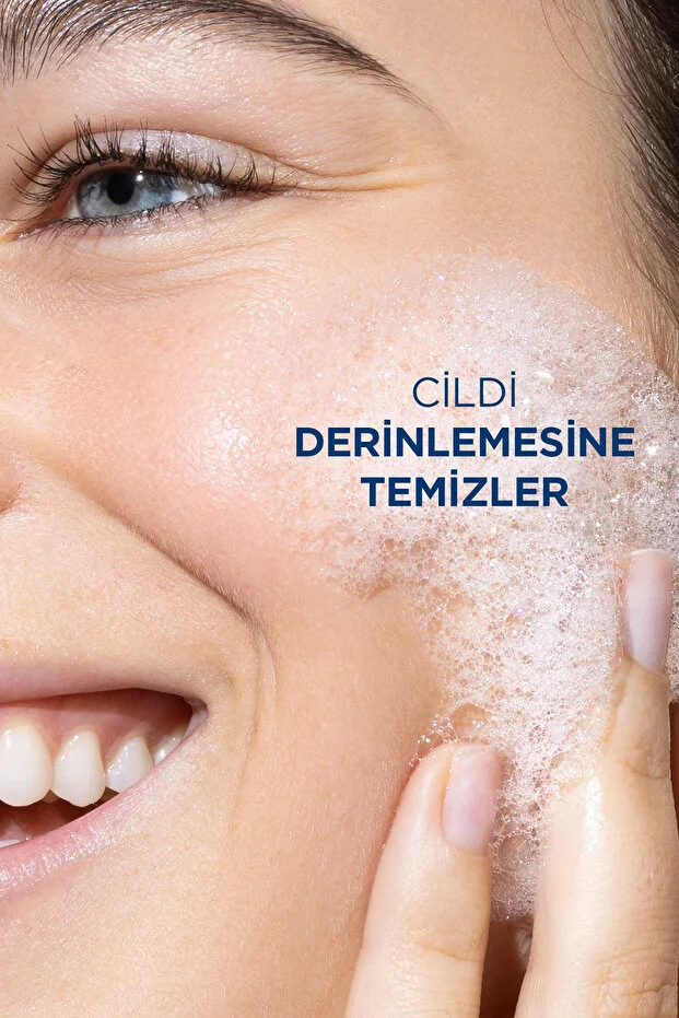 Normal Ciltler Micellar Yüz Temizleme Jeli & Kuru Ciltler Nemlendirici Yüz, Vücut Kremi 2'li Set